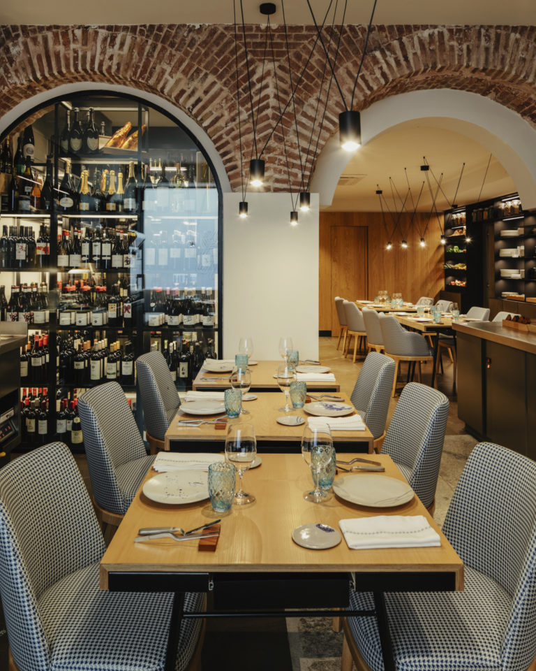 Corre Ve Y Dile Restaurante Madrid