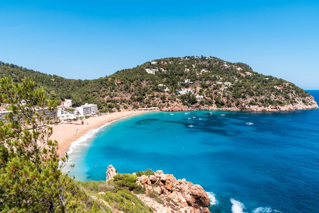 Mis descubrimientos de Ibiza en 2026: 10 restaurantes y planes que merece la pena conocer